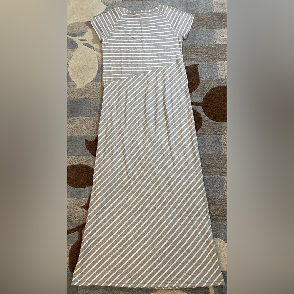 Athleta Short sleeve Makai Jersey Striped Maxi Dress - Picture 3 of 6